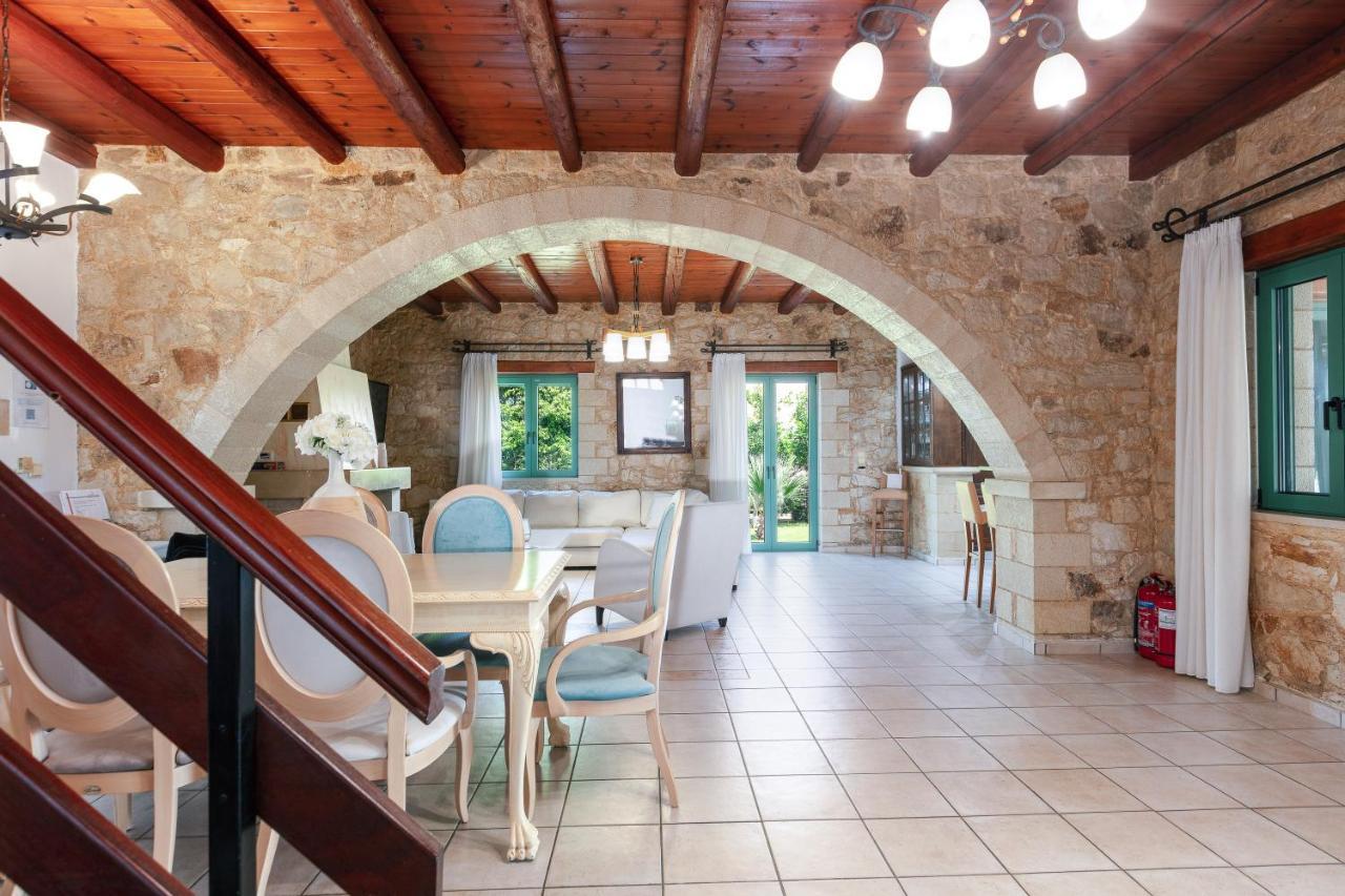 Villa Pinelopi Asprouliánoi Esterno foto