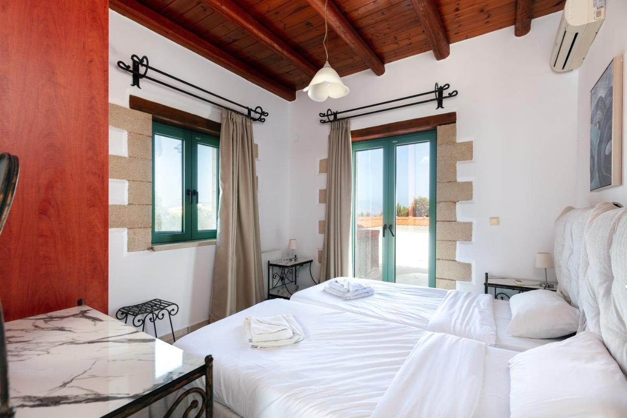 Villa Pinelopi Asprouliánoi Esterno foto