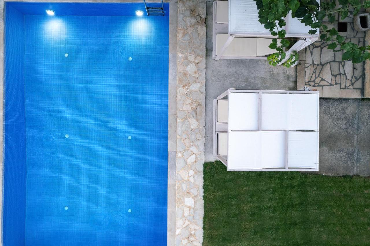 Villa Pinelopi Asprouliánoi Esterno foto