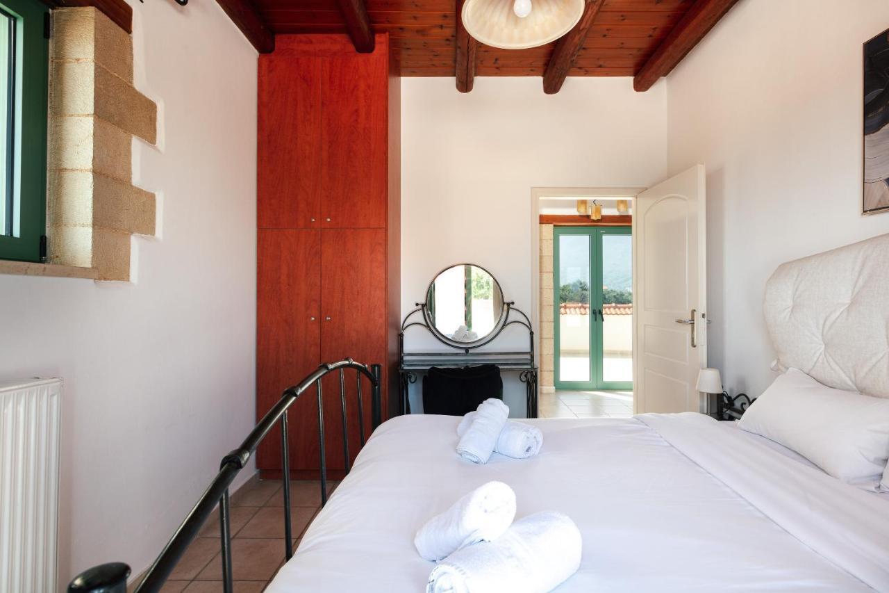 Villa Pinelopi Asprouliánoi Esterno foto