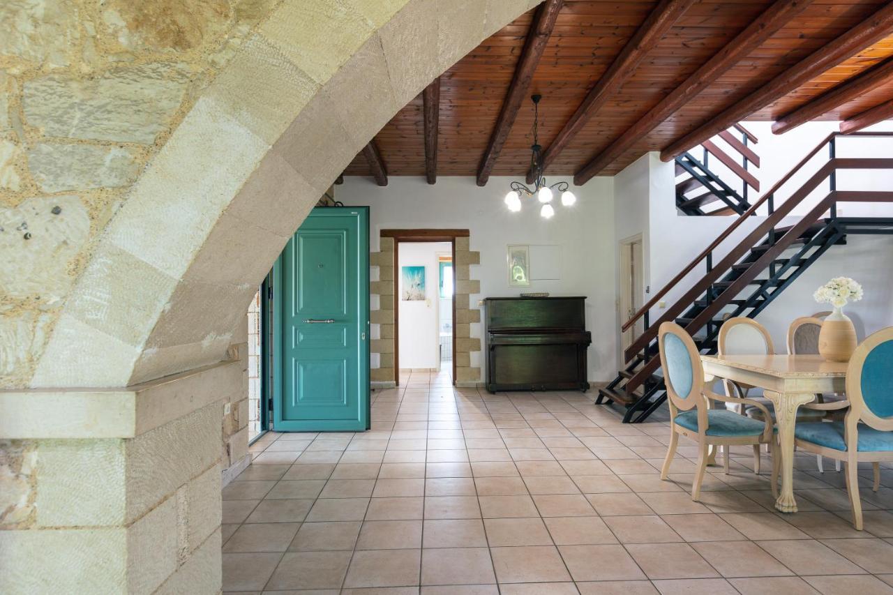 Villa Pinelopi Asprouliánoi Esterno foto