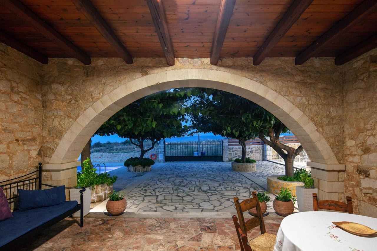 Villa Pinelopi Asprouliánoi Esterno foto